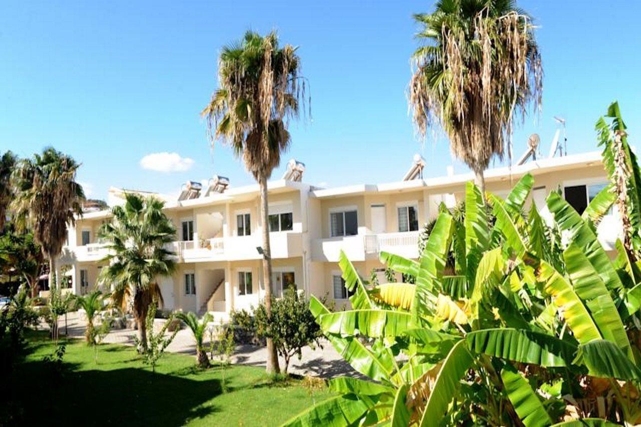 Evilion Hotel Stalós Exteriér fotografie